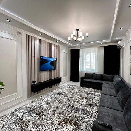 New Apartment Near The Savitsky Museum And Central Bazaar Nukus Buitenkant foto